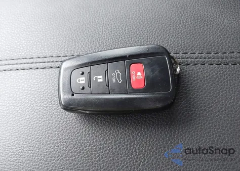 2024 Toyota Rav4 Hybrid Xse z USA, uszkodzony, nr VIN 4T3E6RFV8RU173642